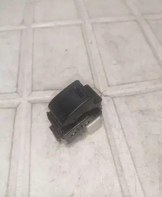 Toyota Prius (XW20) Electric window control switch