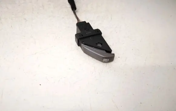 Volkswagen Phaeton Windscreen/window heater switch 3d0959619f