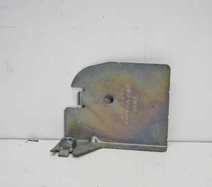Audi Q3 8U Other body part 5N0951217