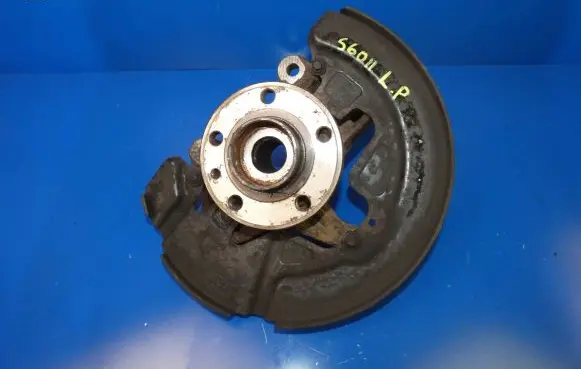 Volvo S60 Front wheel hub spindle knuckle