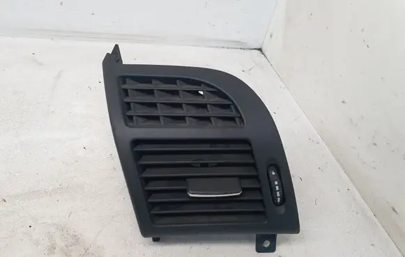 Mercedes-Benz E W211 Dashboard side air vent grill/cover trim 2118301154 A134103