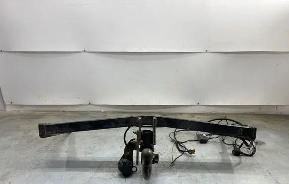 Audi Q3 8U Tow bar set 55R011344 HUK1721 050323