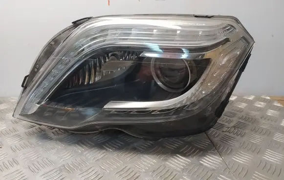 Mercedes-Benz GLK (X204) Headlight/headlamp A2048201539