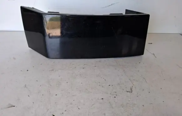Volvo XC90 Rear/tail light trim molding 8620820