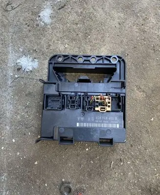 Volkswagen PASSAT B6 Comfort/convenience module