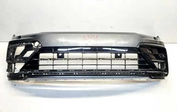 Volkswagen Tiguan Front bumper 5NA807221B