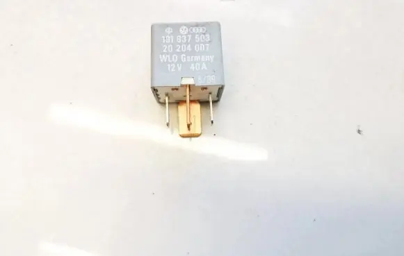 Volkswagen Golf II Other relay 191937503 20204007