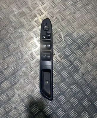 Subaru Forester SG A set of switches 