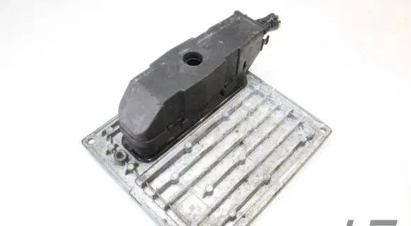 Ford Focus Engine control unit/module 4M5112A650HF
