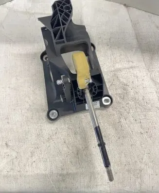 Nissan NV200 Gear shifter/selector 34101BJ00A 26796