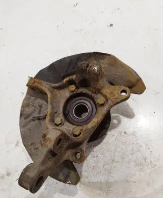 Subaru Forester SH Front wheel hub spindle knuckle