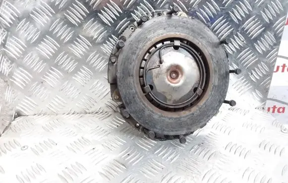 Volkswagen Golf IV Pressure plate 3082308931