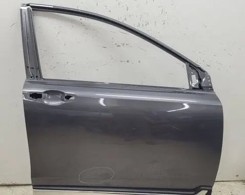 Honda CR-V Front door