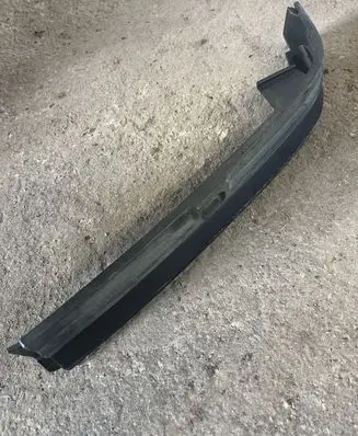 Under headlight/headlamp trim