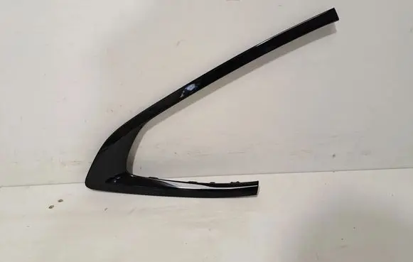 BMW 4 G22 G23 G24 G26 Rear door glass trim molding 7483002