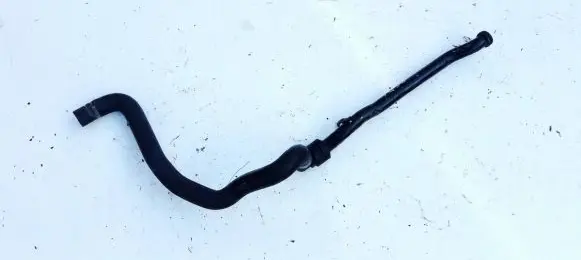 Volkswagen PASSAT B5 Engine coolant pipe/hose
