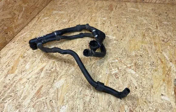Volkswagen Golf VII Engine coolant pipe/hose 5Q0122051CM 5Q0122051DA