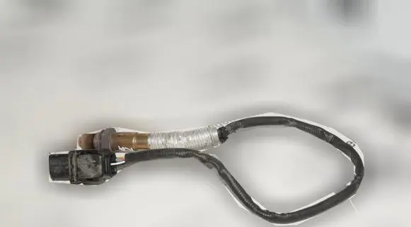 BMW 5 E60 E61 Lambda probe sensor 7836394 0258017051