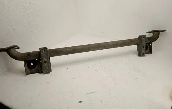 Mercedes-Benz GLE (W166 - C292) Radiator support slam panel bracket A1635010181