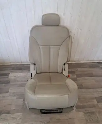 Rear seat