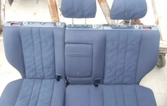 Mercedes-Benz E W210 Rear seat 