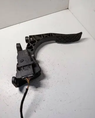 Audi A6 S6 C6 4F Accelerator throttle pedal 4F1723523B 6PV00898406