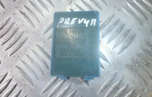 Toyota Previa (XR10, XR20) I Window wiper relay 8594028040 0521002920