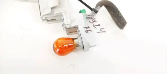 Volvo V50 Tail light bulb cover holder