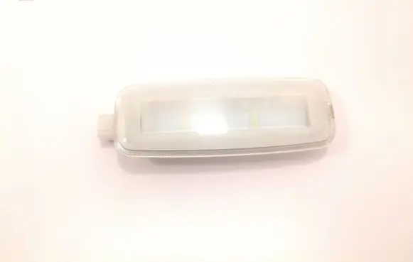 Audi Q3 8U Front seat light 4H0947105D