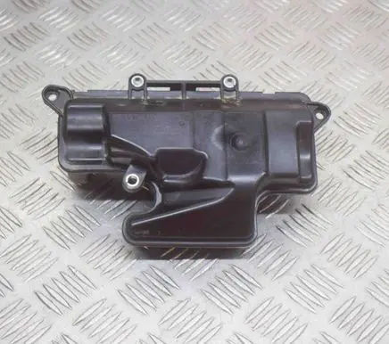 Audi Q5 SQ5 Vacuum air tank 06M131541C