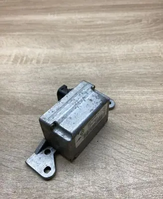 Renault Laguna II ESP acceleration yaw rate sensor 8200004644B