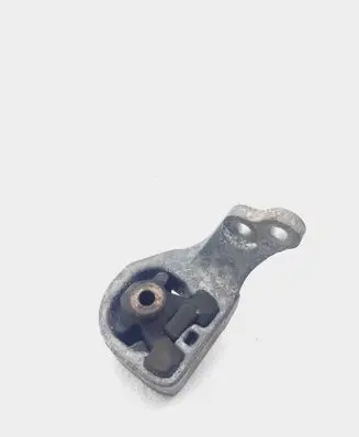 Subaru Outback (BS) Engine mount bracket 1F2319