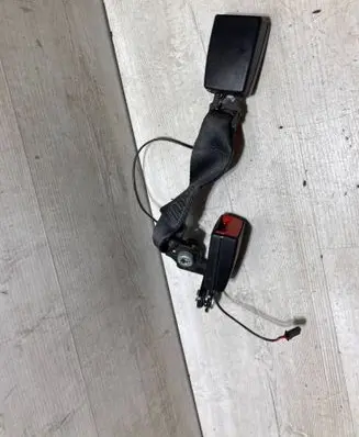Mini Clubman F54 Rear seatbelt buckle 7364225