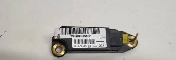 Mercedes-Benz C W203 Airbag deployment crash/impact sensor 0018204426 0003020581812836