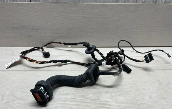 Mercedes-Benz ML W164 Front door wiring loom A2514401909 13542350 981568