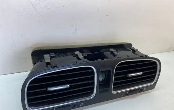 Volkswagen Golf VI Dash center air vent grill 5K0815736D 5K0815735D