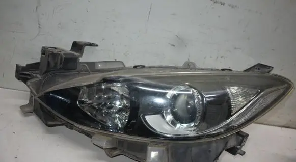 Mazda 3 II Headlight/headlamp 2532425000 BHR151040