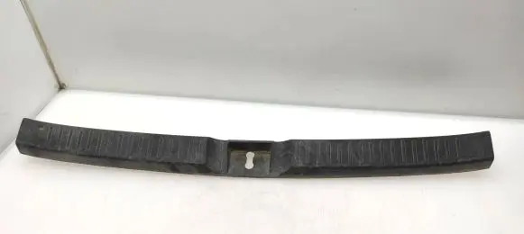 Toyota Corolla Verso AR10 Trunk/boot sill cover protection 647160F010