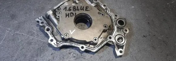 Peugeot 2008 I Oil pump 9686038880