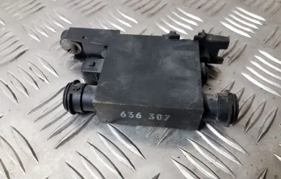 Audi A6 S6 C4 4A Door central lock control unit/module 4A0959981