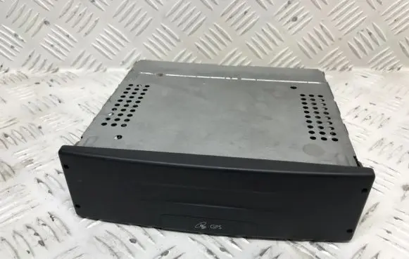 Renault Espace IV GPS navigation control unit/module 8200339743