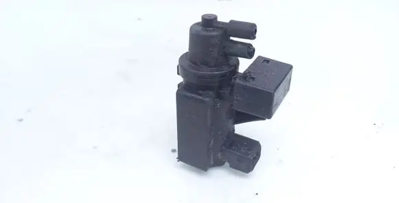 BMW 5 E60 E61 Turbo solenoid valve 7796634