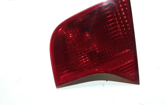 Audi A4 S4 B7 8E 8H Tailgate rear/tail lights 8E5945094