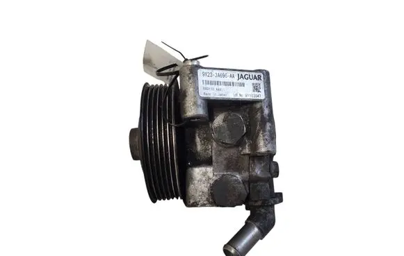 Jaguar XF X250 Power steering pump 9X233A696AA