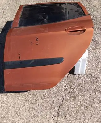 KIA Picanto Rear door