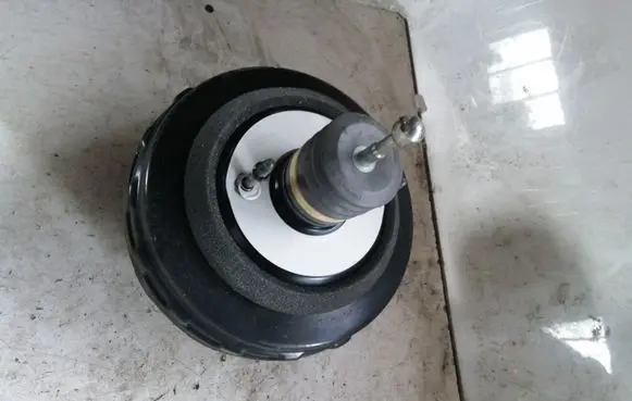 Opel Astra J Brake booster 13338057 360573521 AACW3340