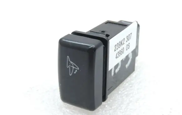 Wing mirror switch