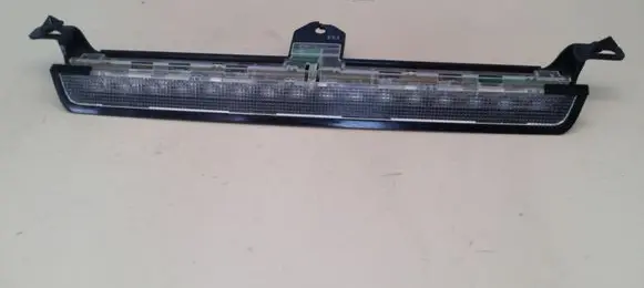 Volvo XC70 Third/center stoplight 8658948