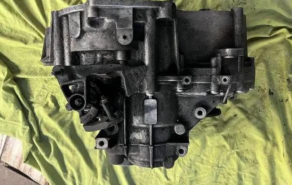Seat Altea XL Manual 6 speed gearbox 02Q301107J