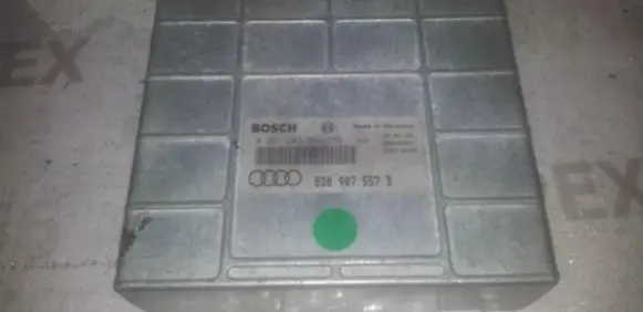 Audi A4 S4 B5 8D Engine control unit/module 0261203554 0261203555